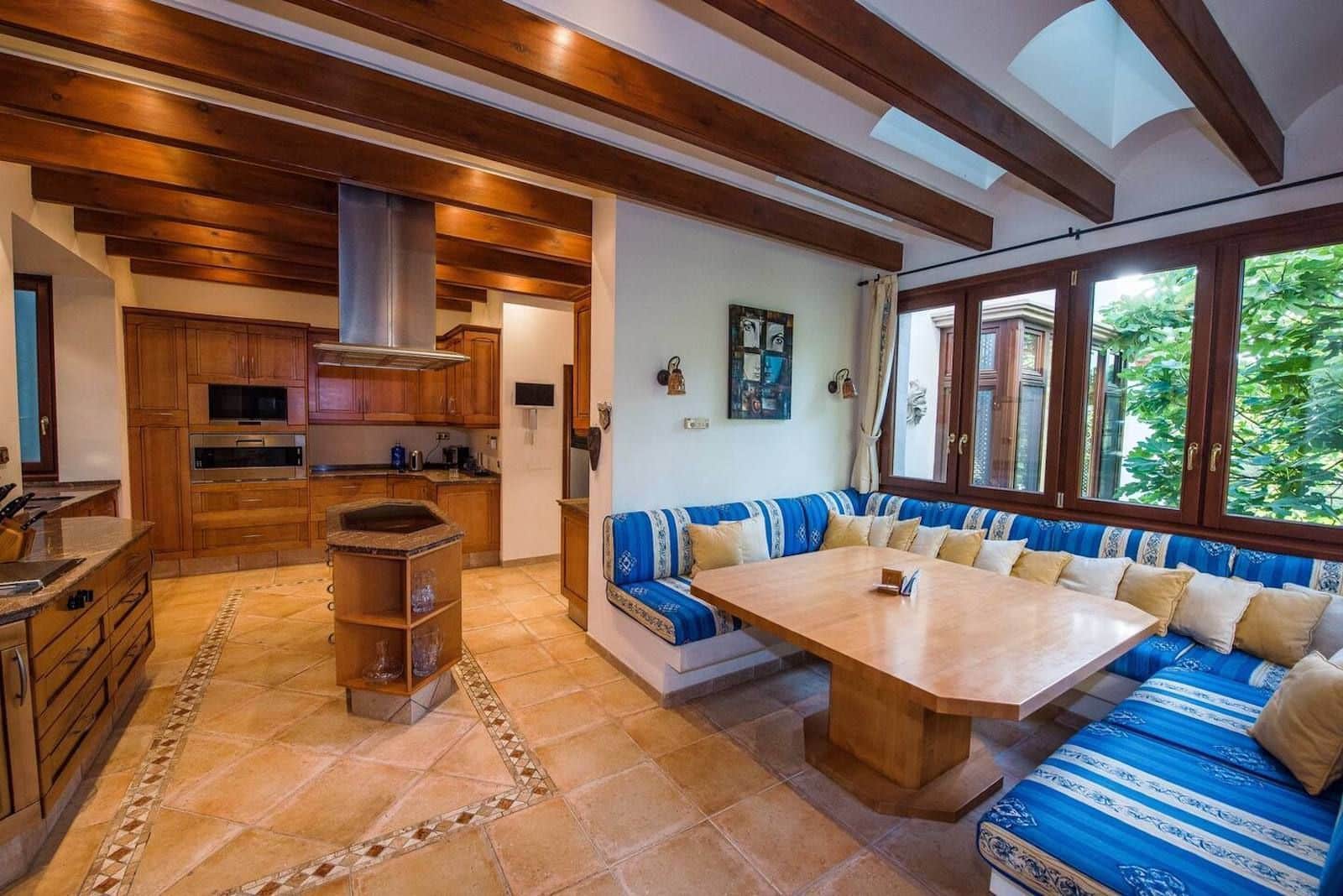 8 makuuhuone Huvila myytävänä paikassa La Zagaleta - 5 850 000 € (Ref: 9455987)