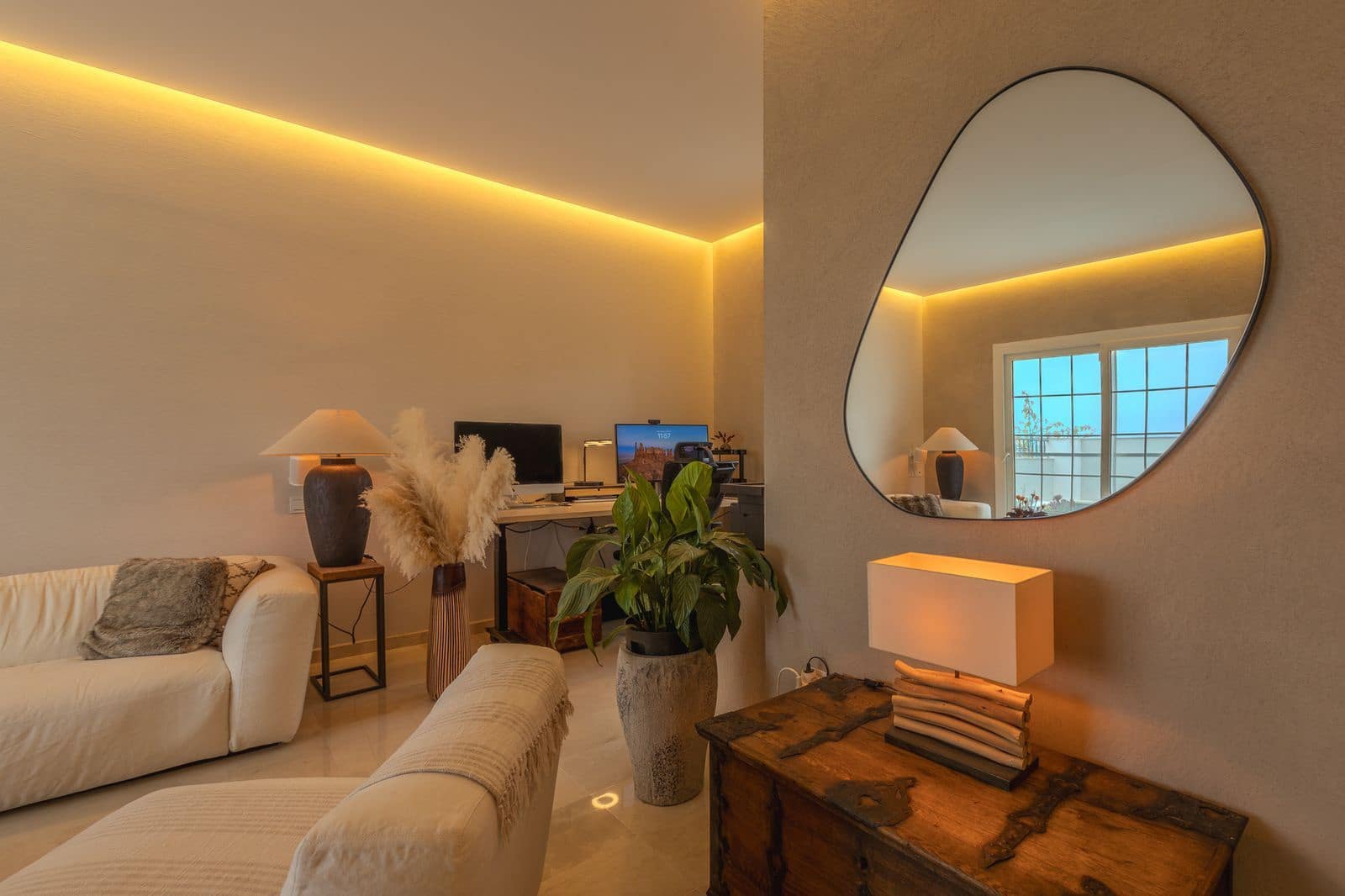 4 makuuhuone Paritalo myytävänä paikassa Nueva Andalucia - 2 395 000 € (Ref: 9455991)