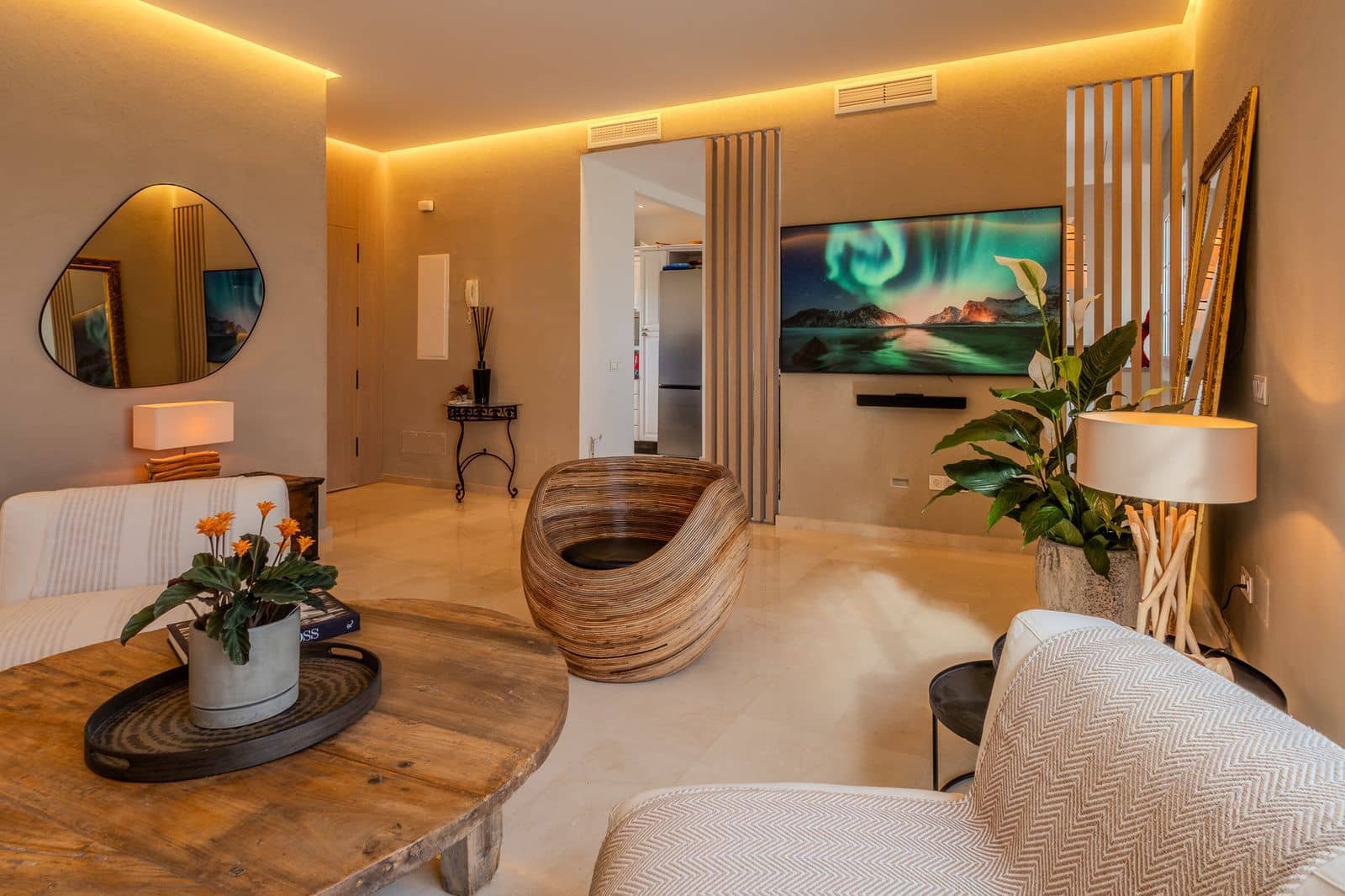 4 makuuhuone Paritalo myytävänä paikassa Nueva Andalucia - 2 395 000 € (Ref: 9455991)