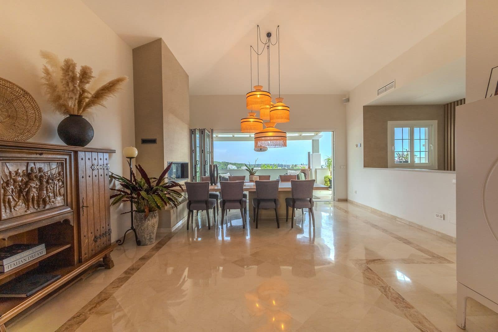 4 makuuhuone Paritalo myytävänä paikassa Nueva Andalucia - 2 395 000 € (Ref: 9455991)