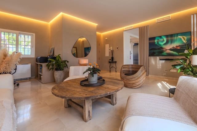 4 makuuhuone Paritalo myytävänä paikassa Nueva Andalucia, Marbella - 2 395 000 € (Ref: 9455991)