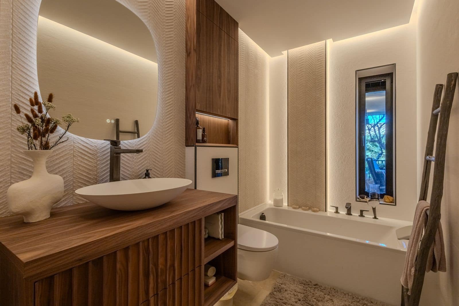 4 makuuhuone Paritalo myytävänä paikassa Nueva Andalucia - 2 395 000 € (Ref: 9455991)