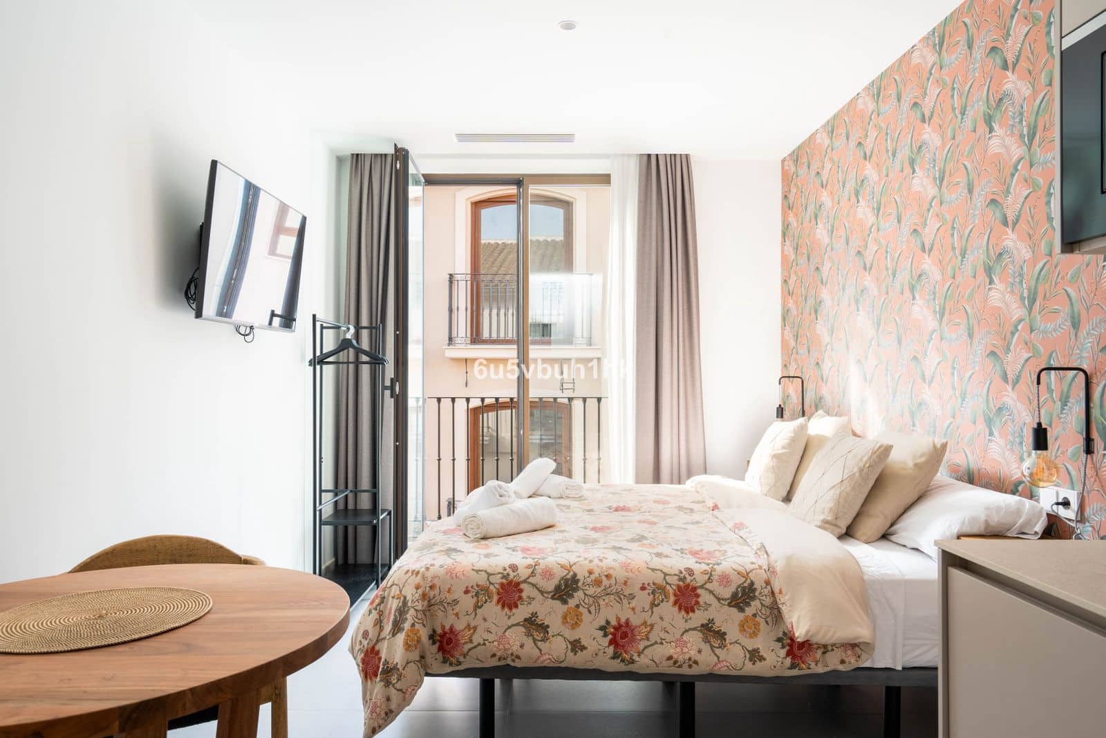 15 bedroom Townhouse for sale in Malaga city - € 4,800,000 (Ref: 9455992)