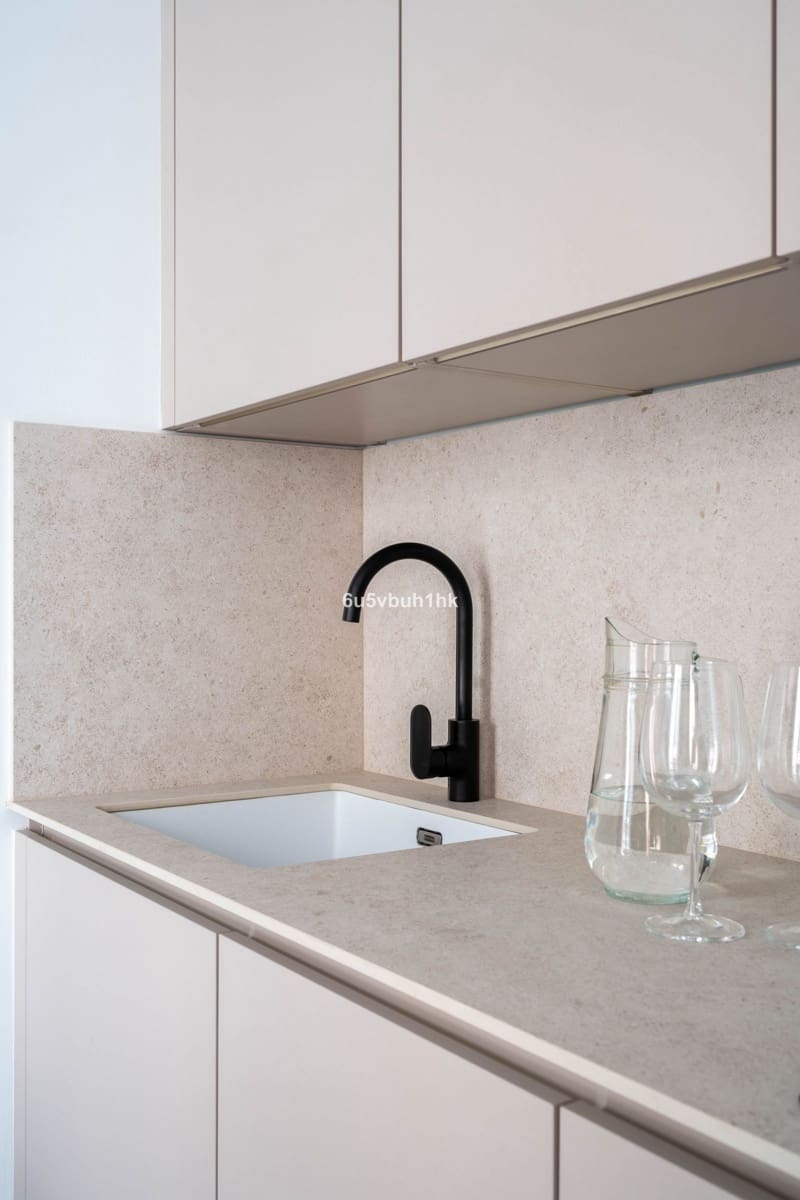 15 bedroom Townhouse for sale in Malaga city - € 4,800,000 (Ref: 9455992)