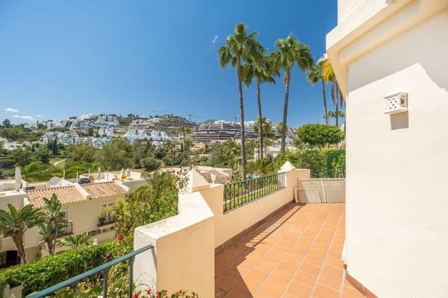 4 makuuhuone Omakotitalo myytävänä paikassa La Quinta, Benahavís - 1 050 000 € (Ref: 9455993)