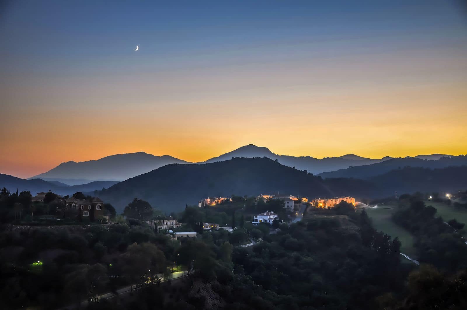 2 sovrum Takvåning till salu i Benahavis - 680 000 € (Ref: 9455994)