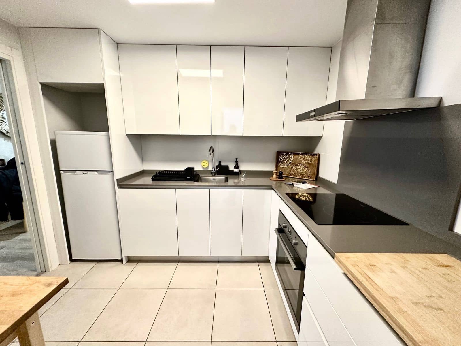 3 soveværelse Lejlighed til salg i Nueva Andalucia - € 420.000 (Ref: 9455997)