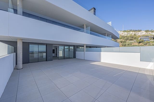 3 quarto Apartamento para venda em Los Monteros, Marbella - 995 000 € (Ref: 9455999)