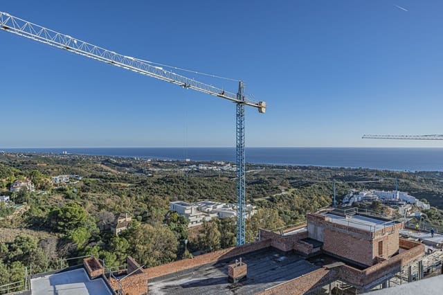 3 quarto Apartamento para venda em Los Monteros, Marbella - 995 000 € (Ref: 9455999)