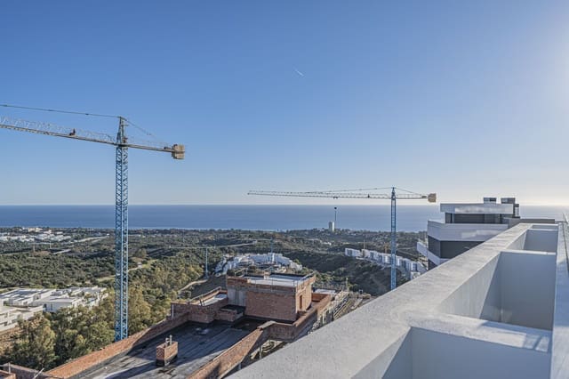 3 quarto Apartamento para venda em Los Monteros, Marbella - 995 000 € (Ref: 9455999)