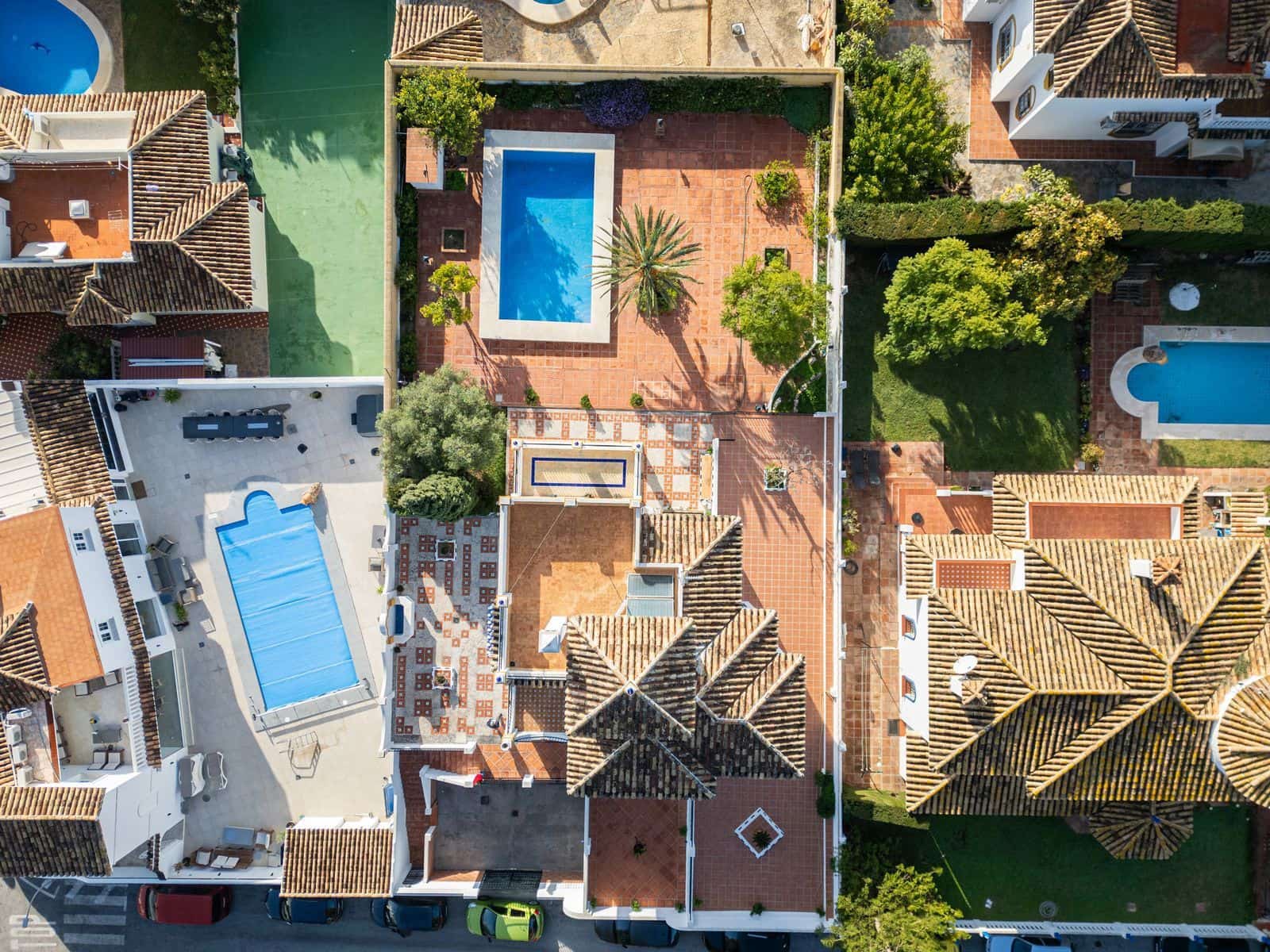 Chalet de 5 habitaciones en Arroyo de la Miel en venta - 1.100.000 € (Ref: 9456001)