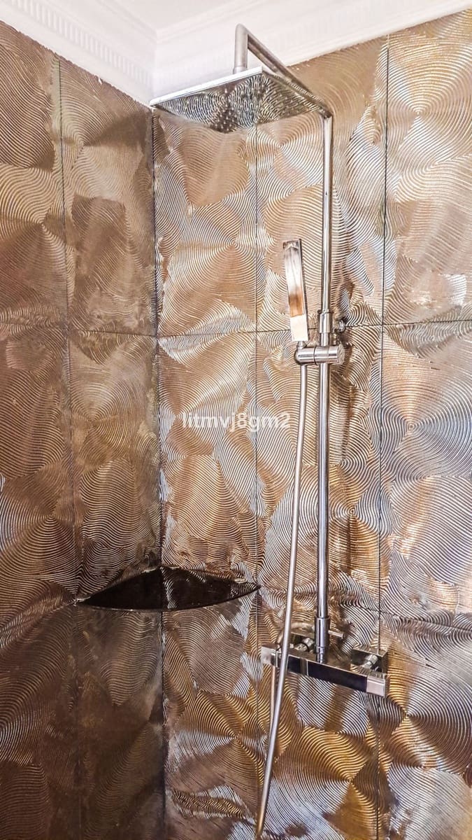 5 slaapkamer Villa te koop in Benahavis - € 1.900.000 (Ref: 9456002)