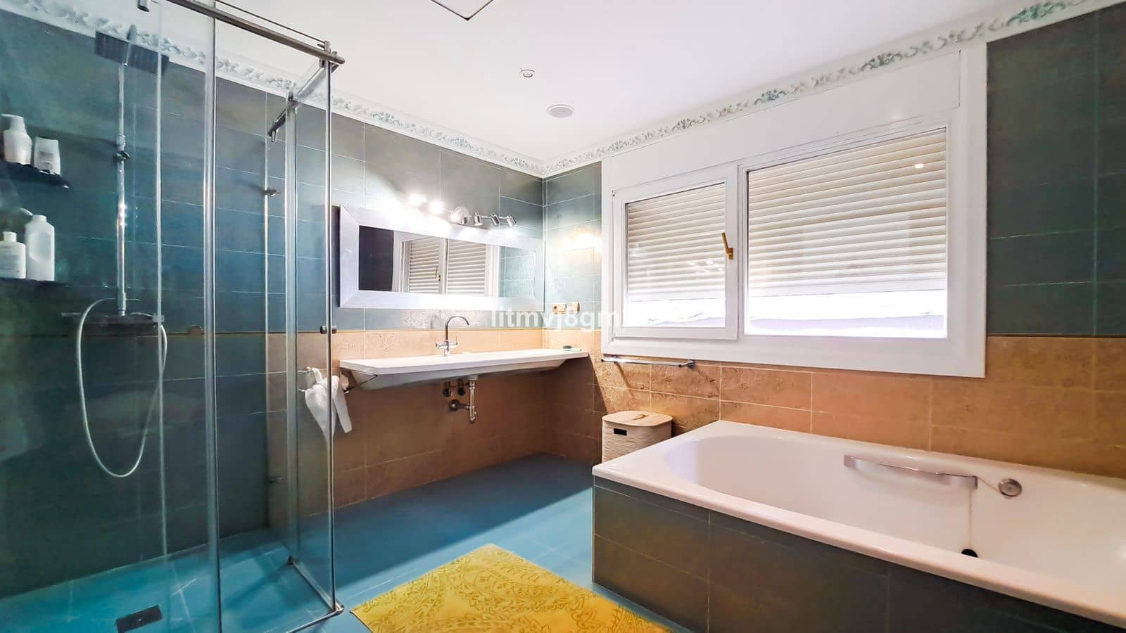 5 slaapkamer Villa te koop in Benahavis - € 1.900.000 (Ref: 9456002)