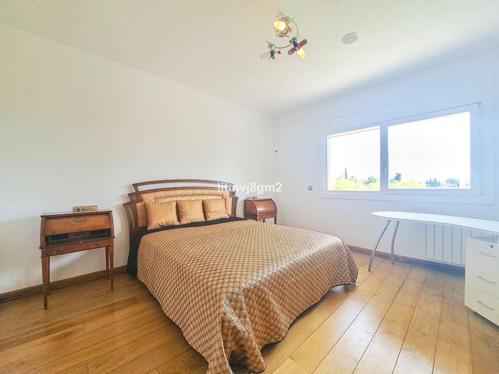 5 slaapkamer Villa te koop in Benahavis - € 1.900.000 (Ref: 9456002)