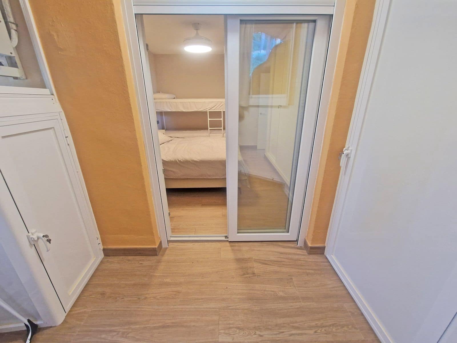 Apartamento de 3 habitaciones en Calahonda en venta - 395.000 € (Ref: 9456005)