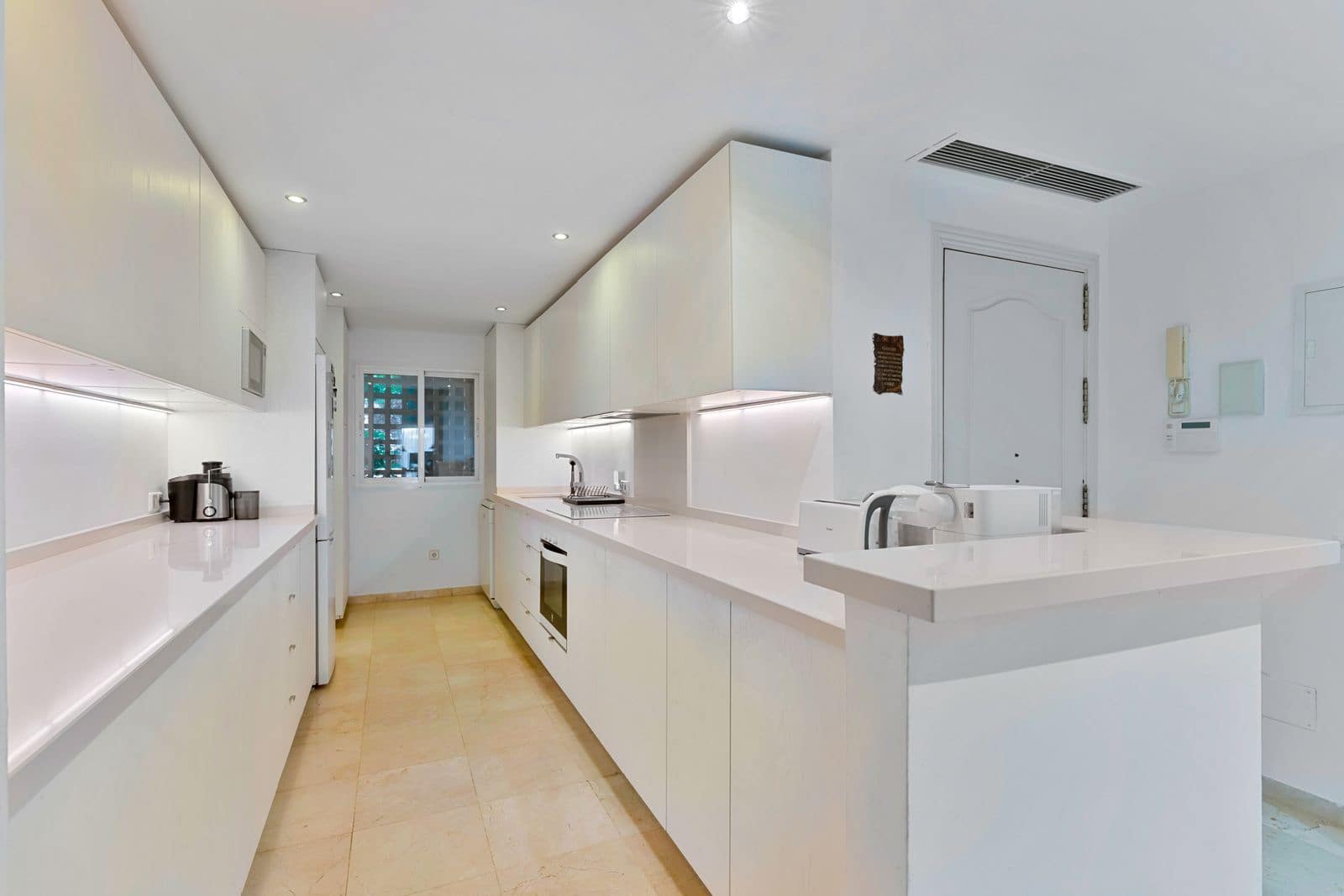 3 Zimmer Apartment zu verkaufen in Golden Mile - 850.000 € (Ref: 9456006)