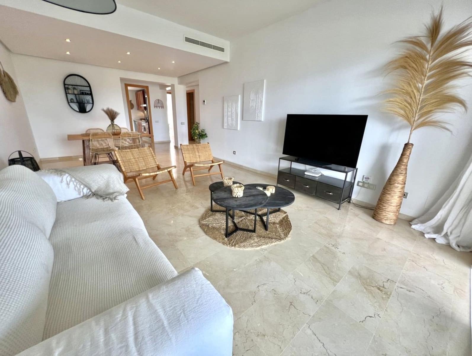 2 bedroom Apartment for sale in La Cala Golf - € 395,000 (Ref: 9456009)