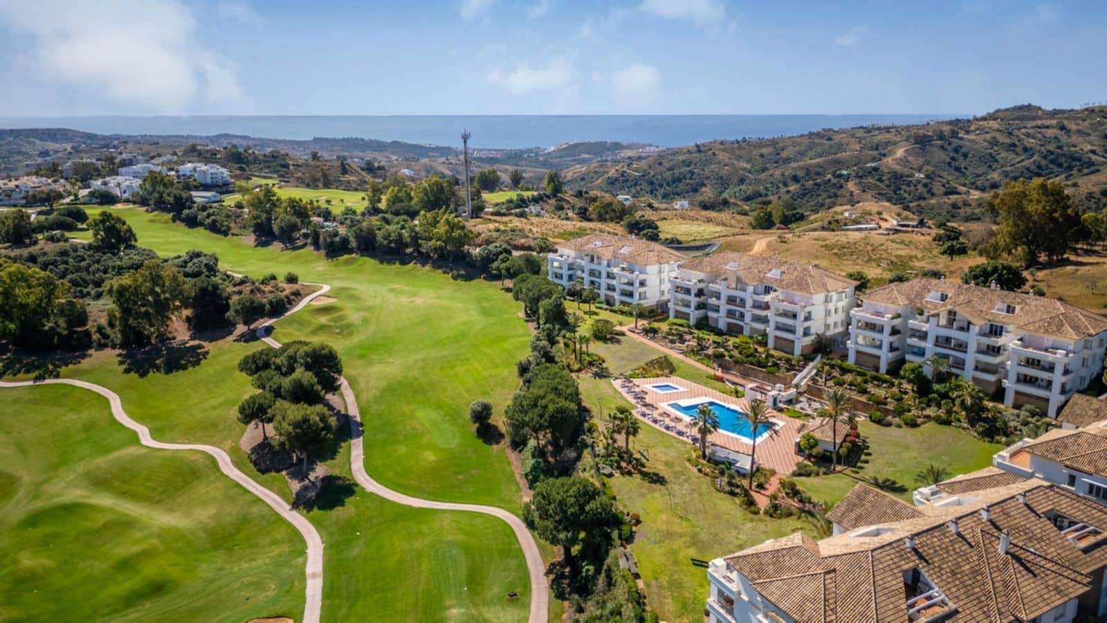 2 bedroom Apartment for sale in La Cala Golf - € 395,000 (Ref: 9456009)