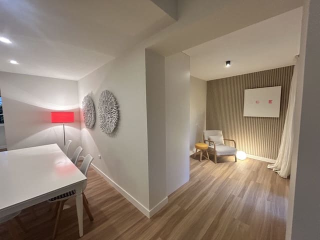 4 bedroom Semi-detached Villa for sale in Atalaya-Isdabe, Estepona - € 690,000 (Ref: 9456011)