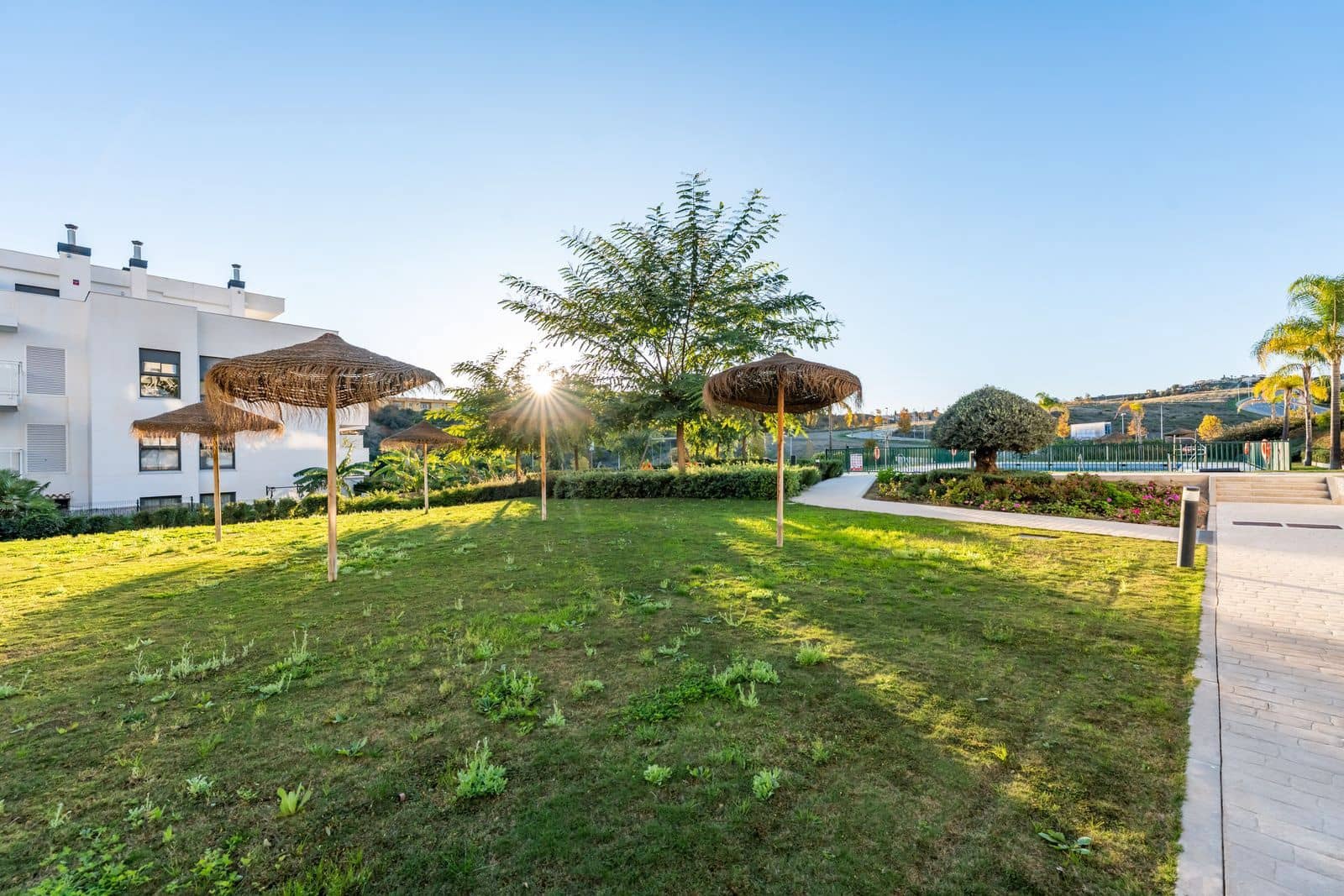 3 soveværelse Lejlighed til salg i La Cala Golf - € 395.000 (Ref: 9456012)