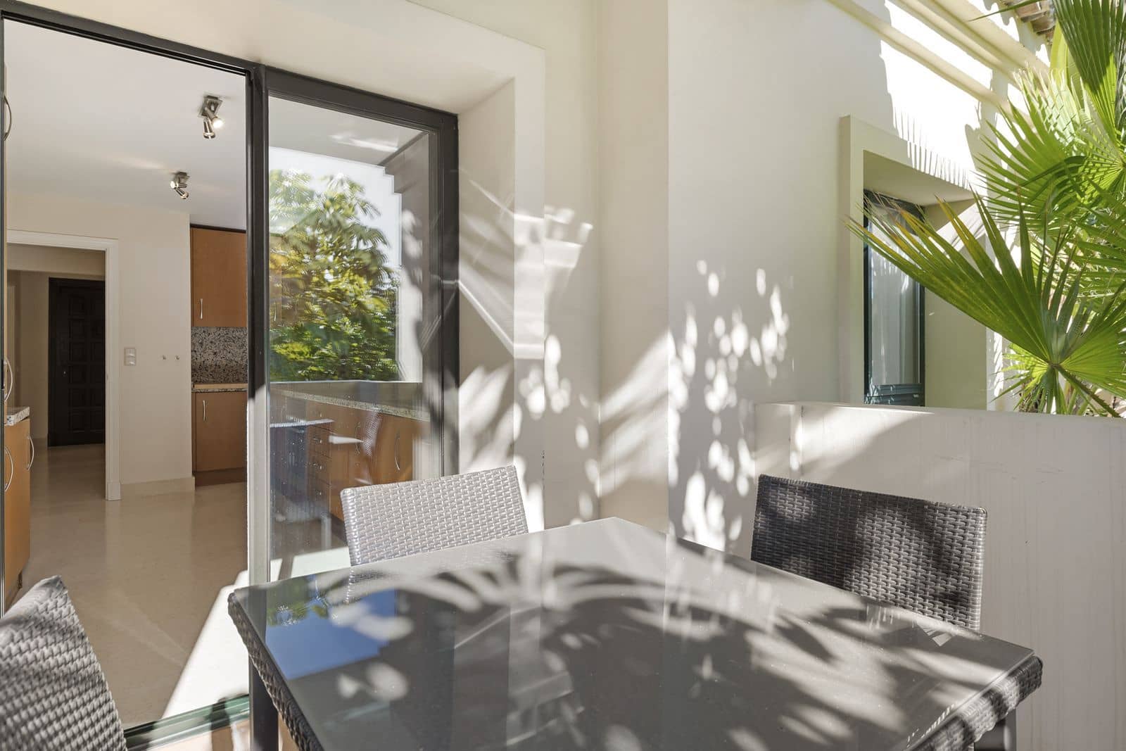 2 bedroom Apartment for sale in Benahavis - € 549,500 (Ref: 9456016)