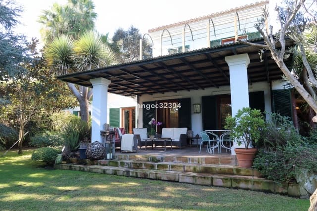 3 sovrum Villa till salu i Sotogrande Costa, San Roque - 1 850 000 € (Ref: 9456017)