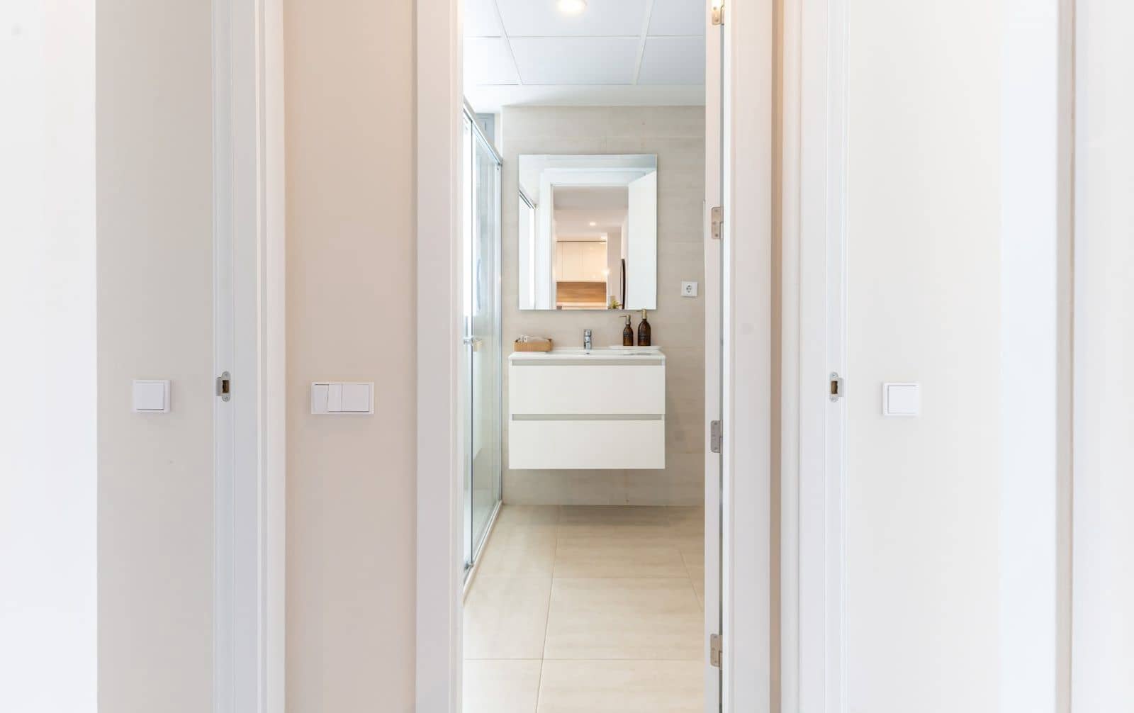 3 bedroom Apartment for sale in New Golden Mile - € 599,000 (Ref: 9456018)