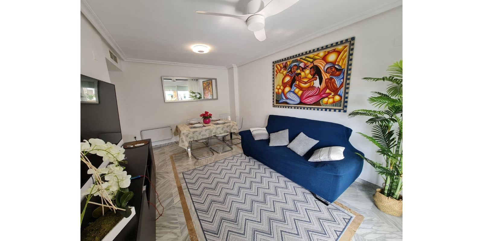 Apartamento de 2 habitaciones en Nueva Andalucia en venta - 375.000 € (Ref: 9456022)