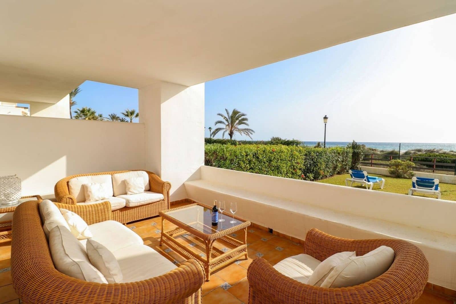 2 soverom Leilighet til salgs i Los Monteros - € 1 395 000 (Ref: 9456023)