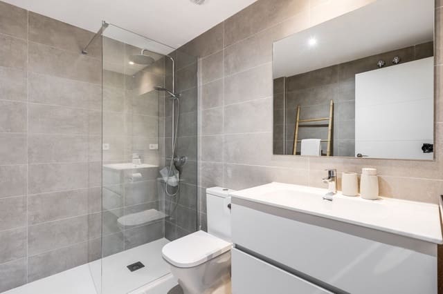 2 quarto Apartamento para venda em Estepona - 475 000 € (Ref: 9456024)