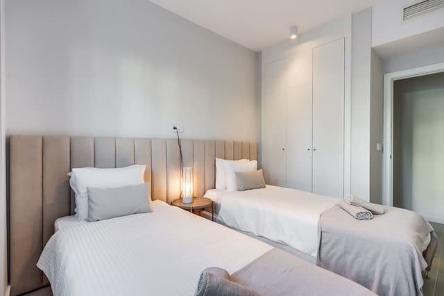 2 quarto Apartamento para venda em Estepona - 475 000 € (Ref: 9456024)