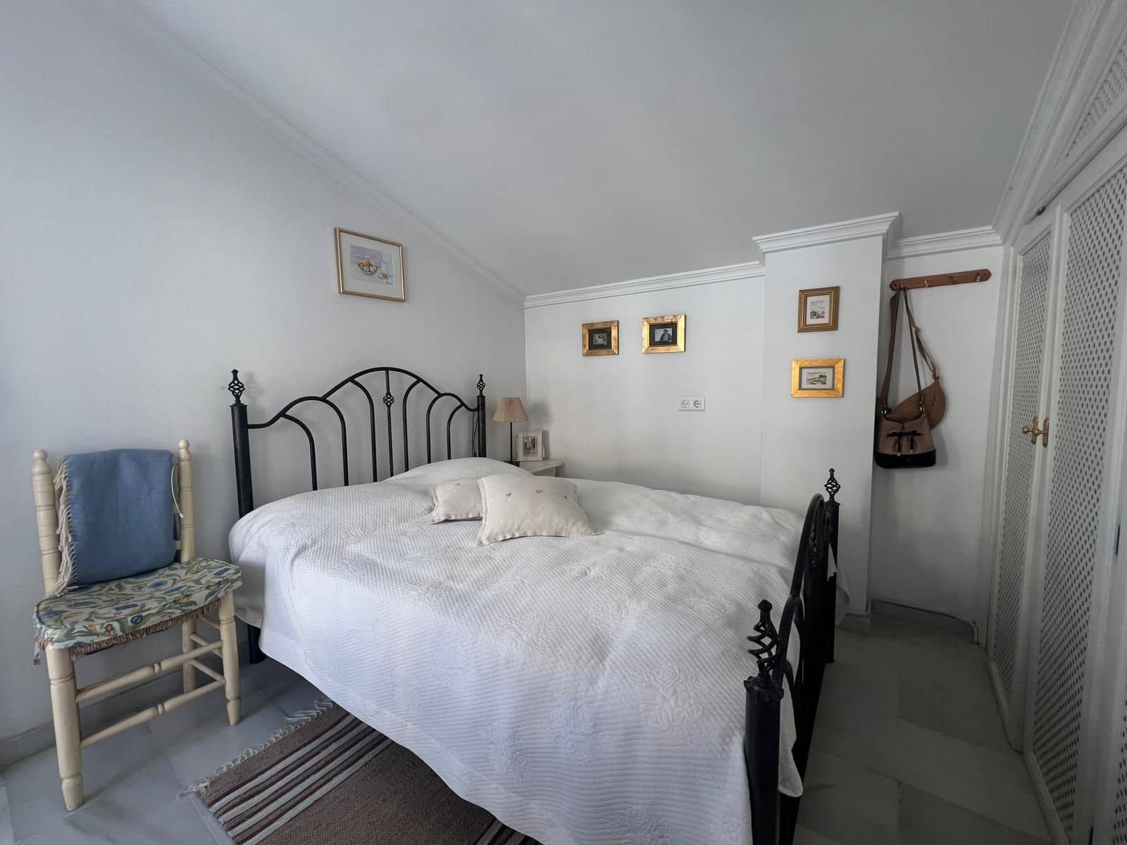 3 quarto Moradia Geminada para venda em New Golden Mile - 595 000 € (Ref: 9456026)