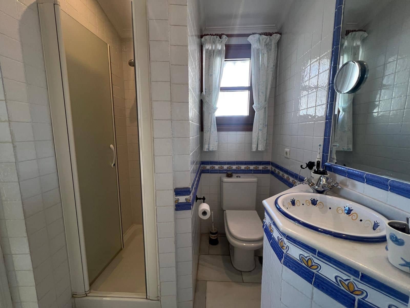 3 quarto Moradia Geminada para venda em New Golden Mile - 595 000 € (Ref: 9456026)