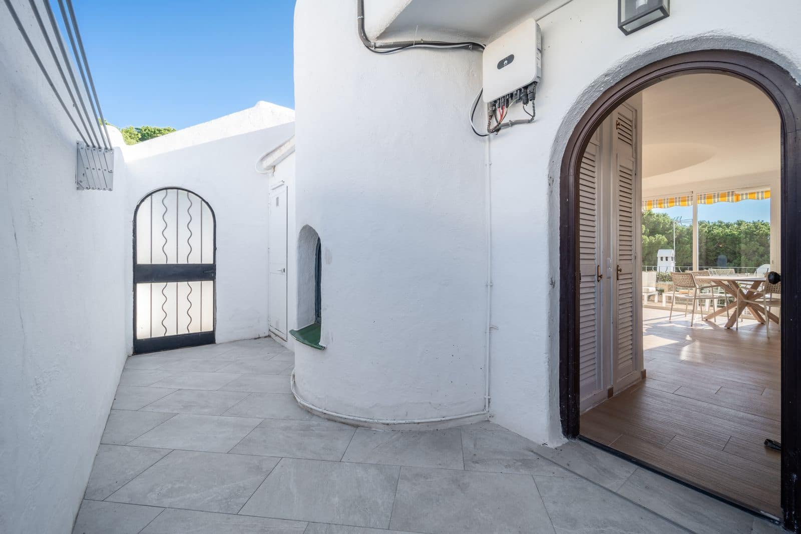 Casa de 3 habitaciones en Cabopino en venta - 545.000 € (Ref: 9456027)