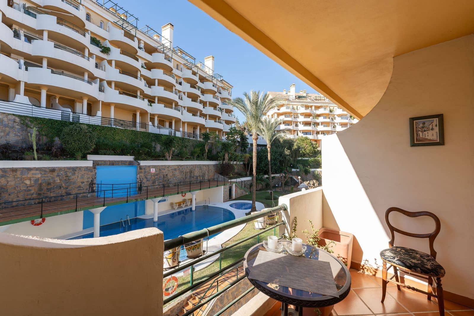 2 makuuhuone Huoneisto myytävänä paikassa Nueva Andalucia - 475 000 € (Ref: 9456029)