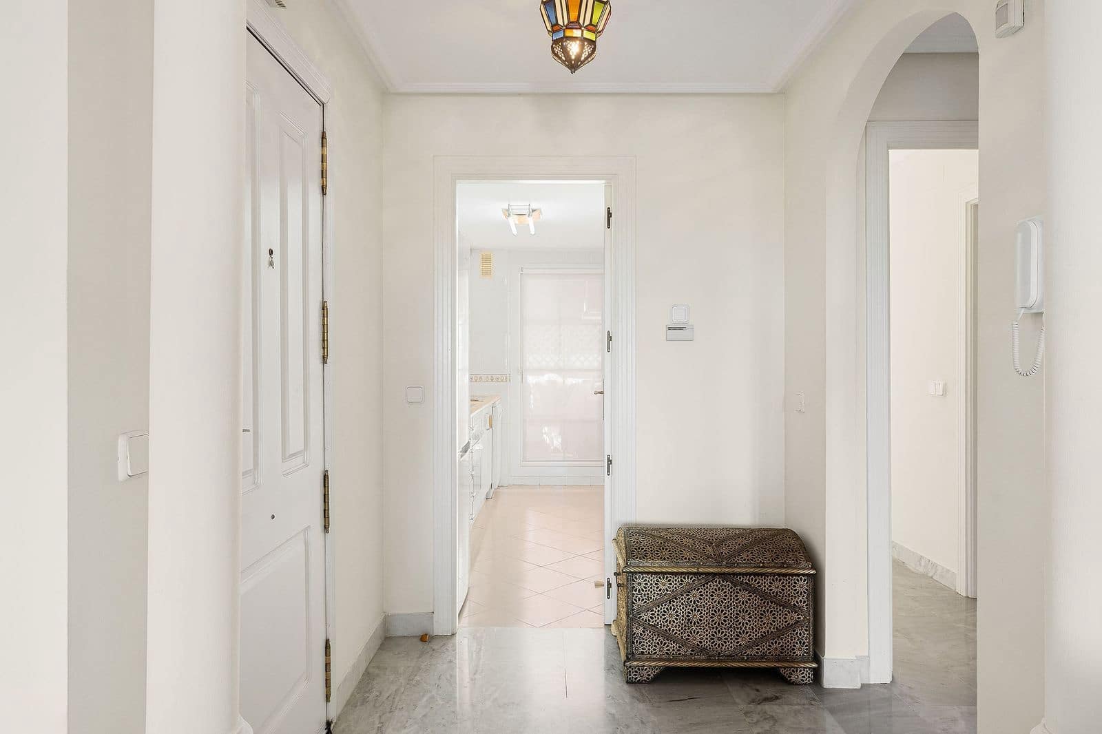 2 makuuhuone Huoneisto myytävänä paikassa Nueva Andalucia - 475 000 € (Ref: 9456029)