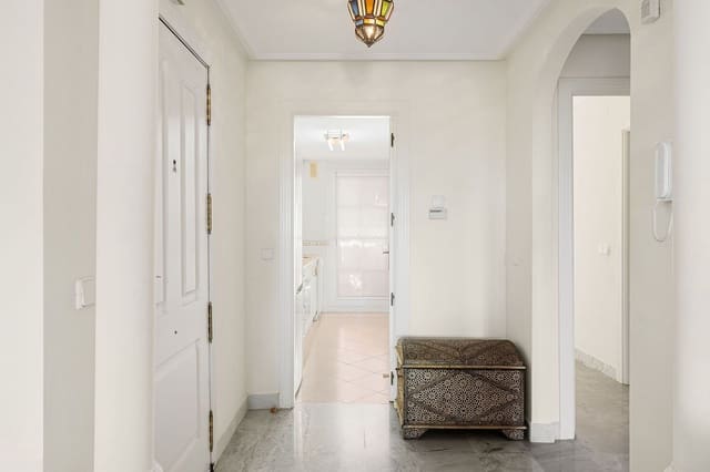 2 makuuhuone Huoneisto myytävänä paikassa Nueva Andalucia, Marbella - 475 000 € (Ref: 9456029)