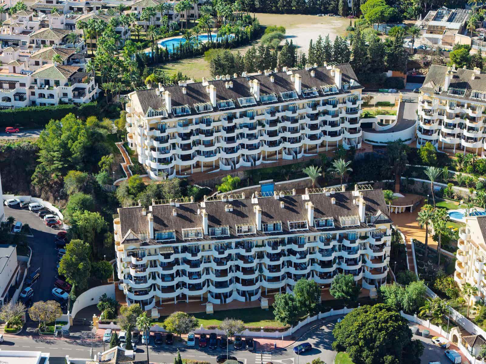 2 makuuhuone Huoneisto myytävänä paikassa Nueva Andalucia - 475 000 € (Ref: 9456029)