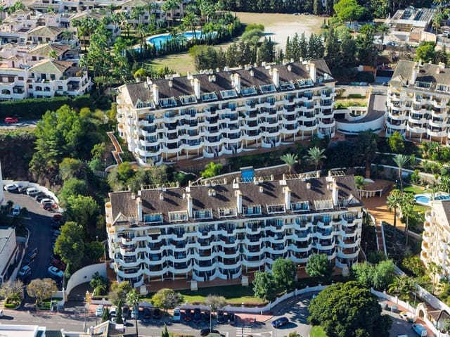 2 makuuhuone Huoneisto myytävänä paikassa Nueva Andalucia, Marbella - 475 000 € (Ref: 9456029)