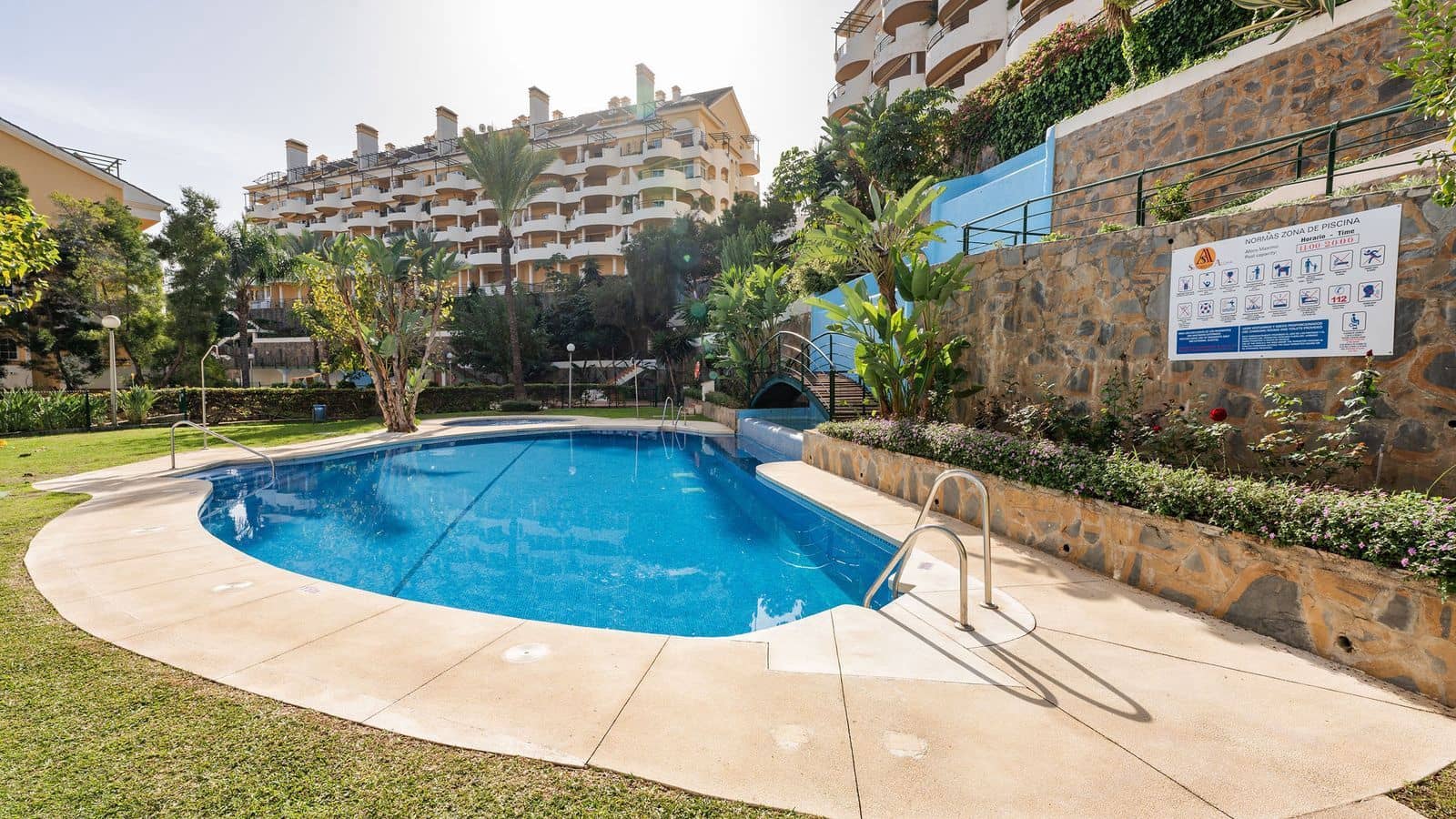 2 makuuhuone Huoneisto myytävänä paikassa Nueva Andalucia - 475 000 € (Ref: 9456029)