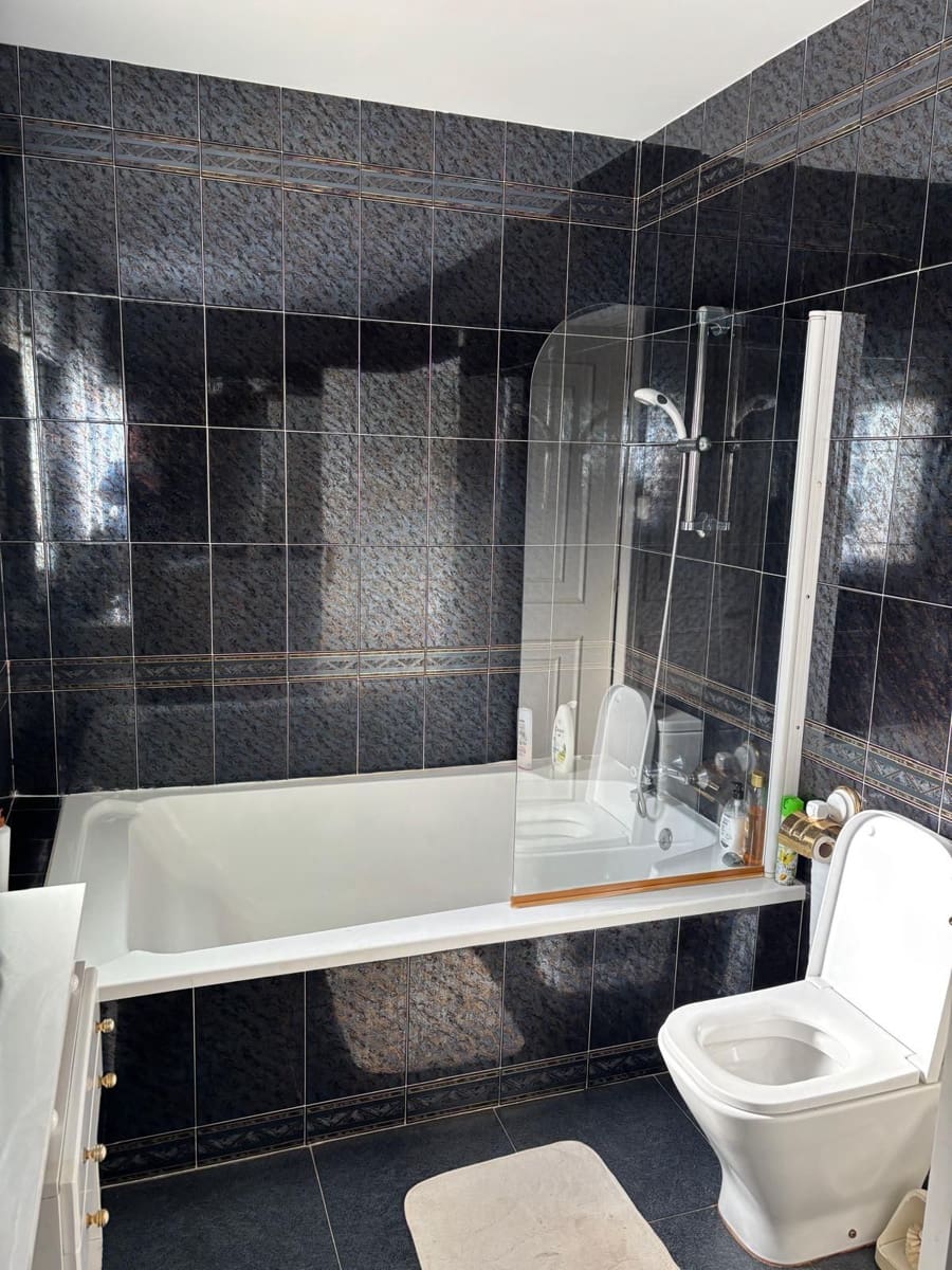 4 soveværelse Villa til salg i El Paraiso - € 1.650.000 (Ref: 9456036)