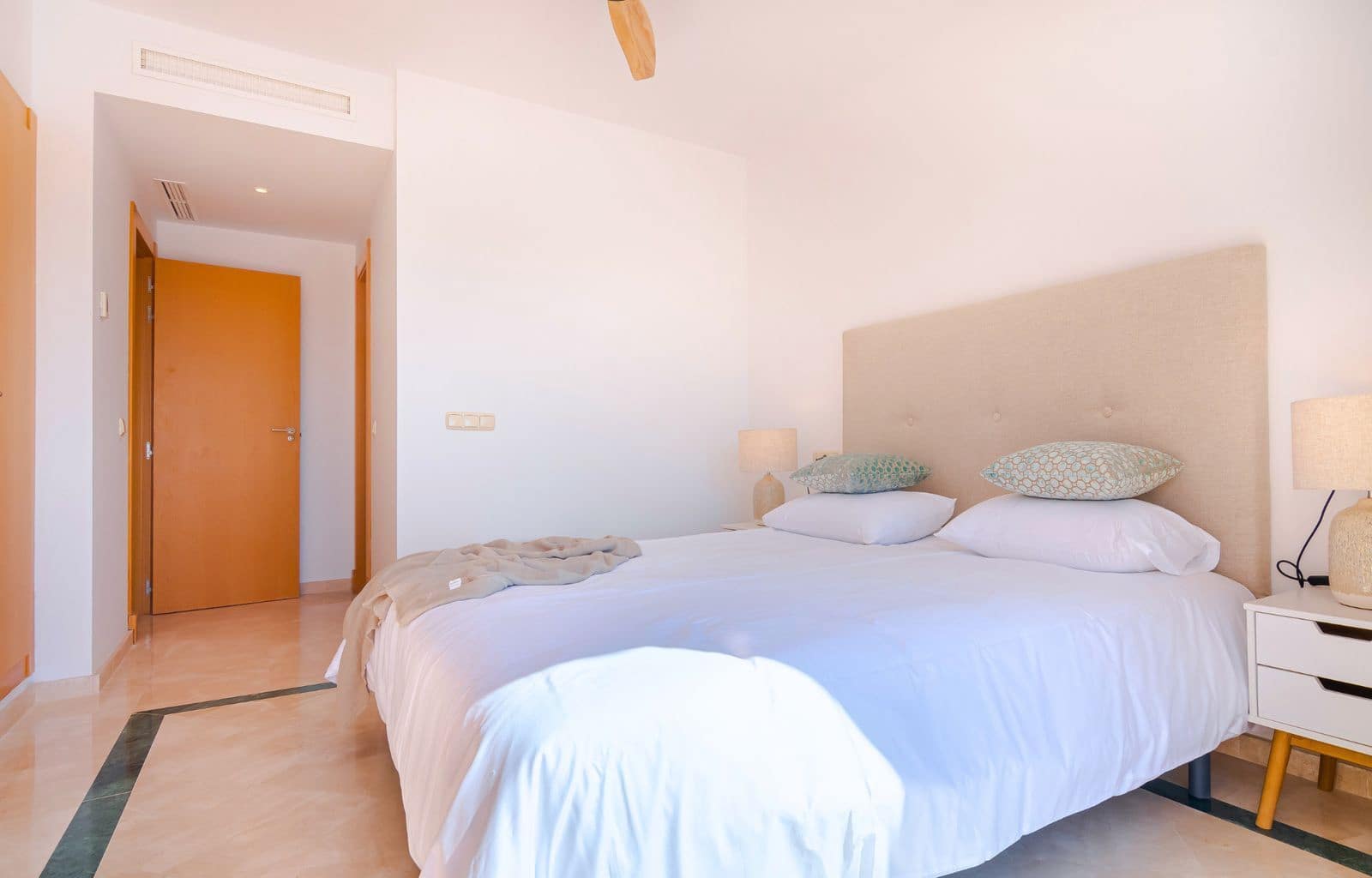 3 sypialnia Penthouse na sprzedaż w Bahia de Casares - 635 000 € (Ref: 9456037)