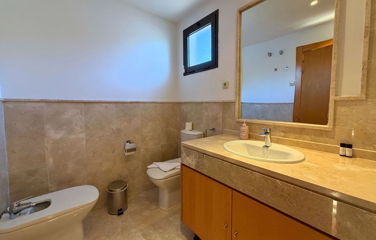 3 sypialnia Penthouse na sprzedaż w Bahia de Casares - 635 000 € (Ref: 9456037)