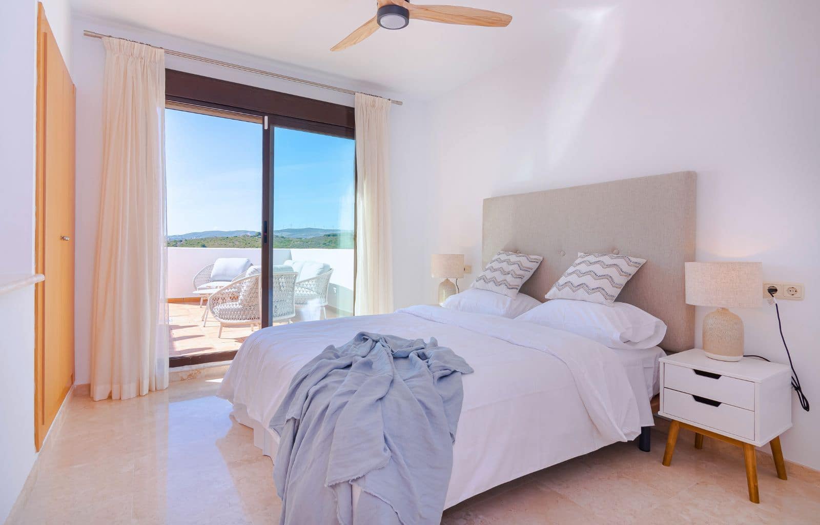 3 sypialnia Penthouse na sprzedaż w Bahia de Casares - 635 000 € (Ref: 9456037)