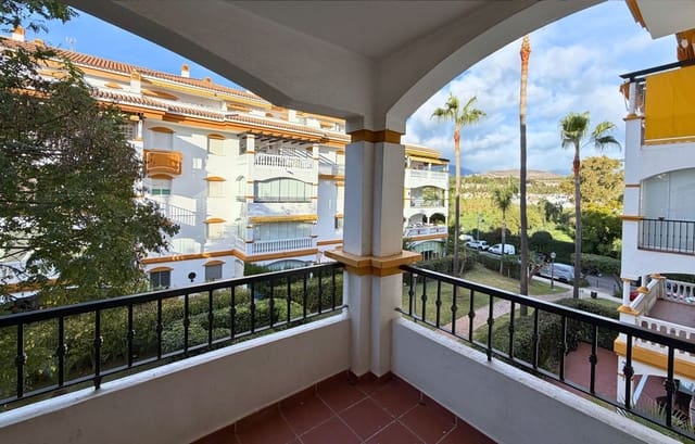 2 soverom Leilighet til salgs i Puerto Banus, Marbella - € 410 000 (Ref: 9456038)