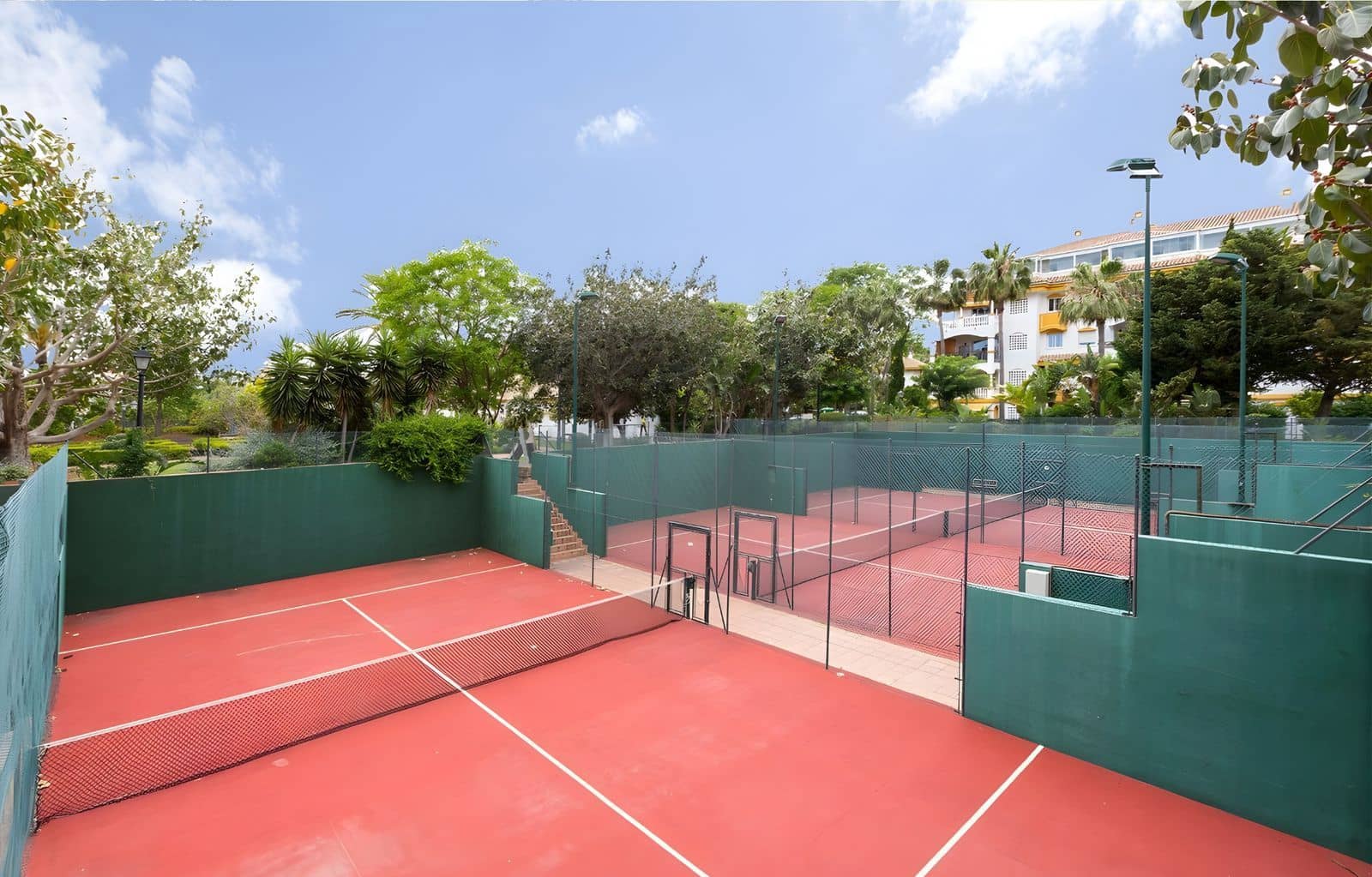 2 soverom Leilighet til salgs i Puerto Banus - € 410 000 (Ref: 9456038)