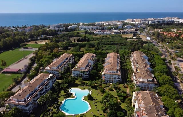 2 soverom Leilighet til salgs i Puerto Banus, Marbella - € 410 000 (Ref: 9456038)