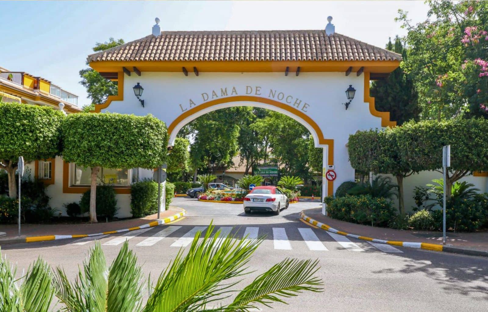 2 soverom Leilighet til salgs i Puerto Banus - € 410 000 (Ref: 9456038)