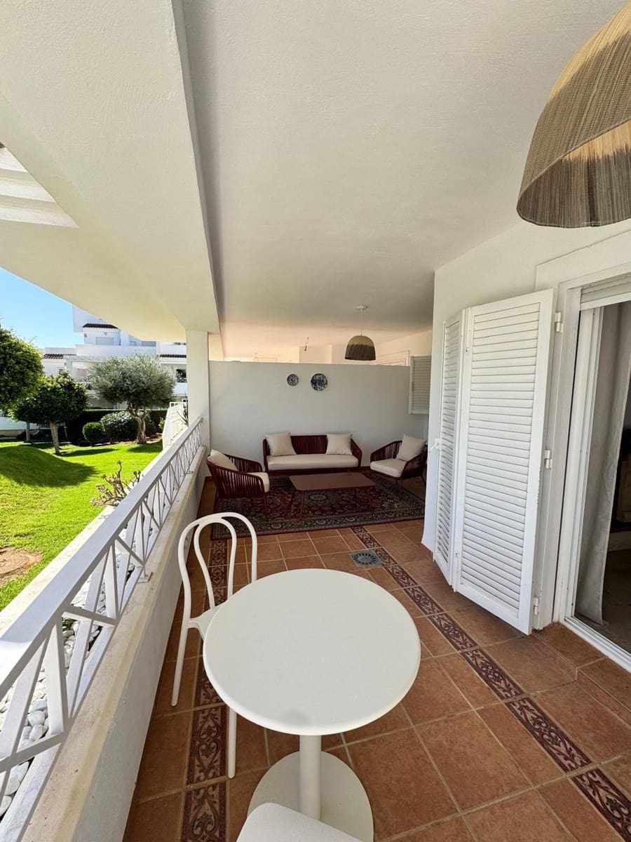 3 bedroom Apartment for sale in Marbella - € 565,000 (Ref: 9456040)