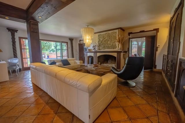 5 makuuhuone Huvila myytävänä paikassa Nueva Andalucia, Marbella - 2 290 000 € (Ref: 9456042)